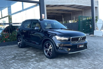 XC40 T4