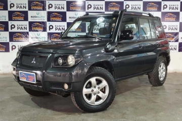 PAJERO TR4