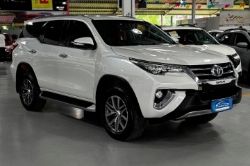HILUX SW4