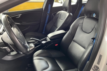 V40