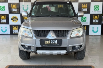PAJERO TR4