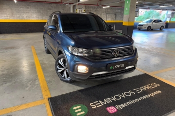 T-CROSS