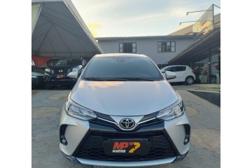  YARIS 