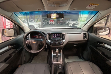 S10