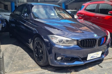 320i