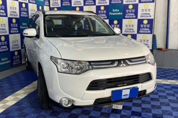  OUTLANDER 