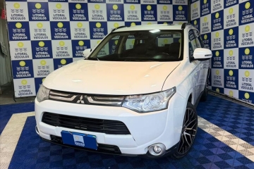  OUTLANDER 