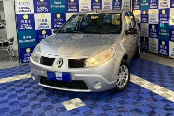  SANDERO 