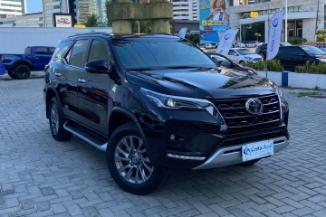 HILUX SW4
