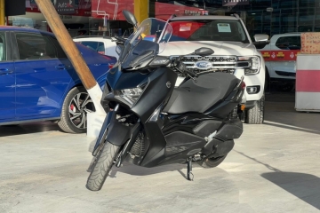 XMAX 250 CONNECTED ABS