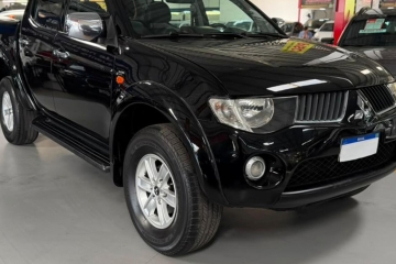 L200 TRITON