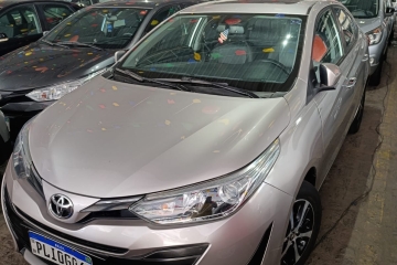Yaris Sedan